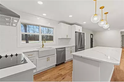 2210 Riverside Drive, Gainesville, GA 30501 - Photo 6