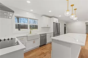 2210 Riverside Dr, Gainesville, GA 30501 - Photo 6