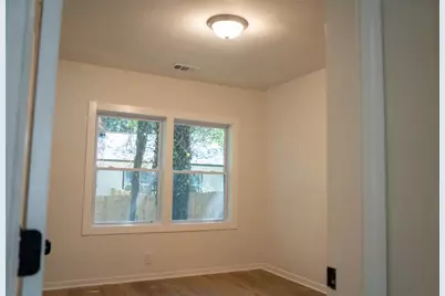 1404 Byrere Terrace SW, Atlanta, GA 30310 - Photo 28