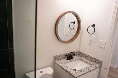 1404 Byrere Terrace SW, Atlanta, GA 30310 - Photo 14