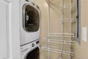 220 Renaissance Pkwy NE, Atlanta, GA 30308 - Photo 20
