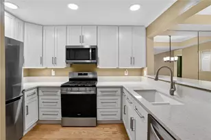 220 Renaissance Pkwy NE, Atlanta, GA 30308 - Photo 2