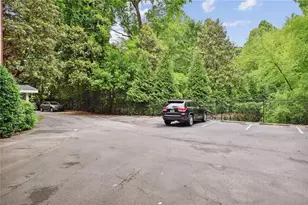 115 Peachtree Memorial Dr NW, Atlanta, GA 30309 - Photo 32