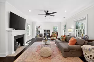 3953 Ivy Rd NE, Atlanta, GA 30342 - Photo 4