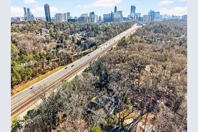 3953 Ivy Road NE, Atlanta, GA 30342 - Photo 52