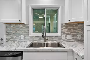 4267 Keheley Rd NE, Marietta, GA 30066 - Photo 12