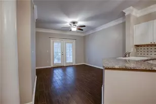 5559 Glenridge Dr, Atlanta, GA 30342 - Photo 2