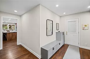 4720 Tall Pines Dr NW, Atlanta, GA 30327 - Photo 10