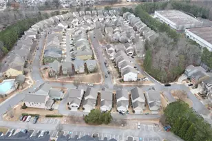 548 Myrtle Trace Ln, Suwanee, GA 30024 - Photo 10