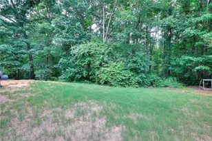 2314 Robin Dr, Loganville, GA 30052 - Photo 24