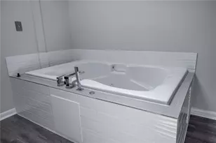 4053 Spalding Hollow, Peachtree Corners, GA 30092 - Photo 16