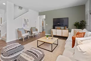 8198 Elkhorn Ct, Fairburn, GA 30213 - Photo 10