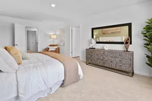 8198 Elkhorn Ct, Fairburn, GA 30213 - Photo 16