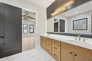 24 Rocking Wood Dr, Auburn, GA 30011 - Photo 34