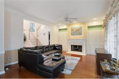 1612 Brentwood Crossing SE, Conyers, GA 30013 - Photo 10