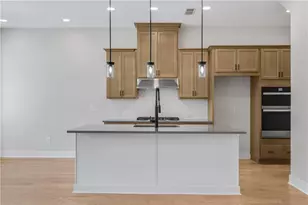 1931 Redfield Dr NE, Marietta, GA 30066 - Photo 4