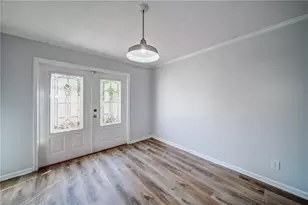 280 Winding River Rd, Atlanta, GA 30350 - Photo 8