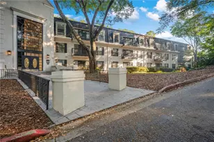 2104 Pine Heights Dr NE, Atlanta, GA 30324 - Photo 20