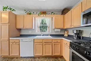 1230 Polaris Ct, Lawrenceville, GA 30045 - Photo 10