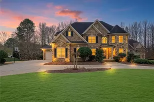 5810 Broadwater Tr, Cumming, GA 30040 - Photo 2