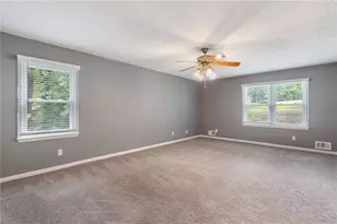 1904 Britt Dr, Snellville, GA 30078 - Photo 28