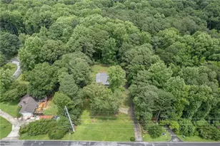 1904 Britt Dr, Snellville, GA 30078 - Photo 58