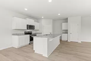 8109 Elkhorn Dr, Fairburn, GA 30213 - Photo 2