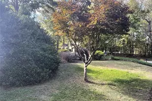 31 Williamsburg Dr NW, Rome, GA 30165 - Photo 2