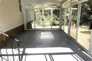 31 Williamsburg Dr NW, Rome, GA 30165 - Photo 8