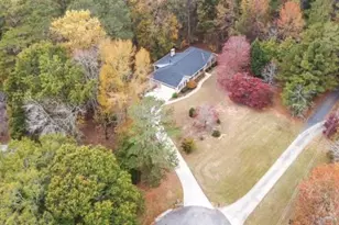 200 Mary Lynn Ln, Fayetteville, GA 30214 - Photo 2