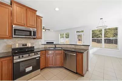 5045 Racquet Court, Duluth, GA 30096 - Photo 4