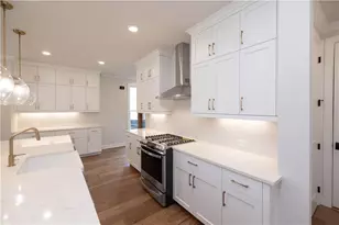 147 Wards Crossing Wy, Johns Creek, GA 30022 - Photo 4