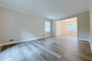 2315 Hudson Dr, Lilburn, GA 30047 - Photo 10