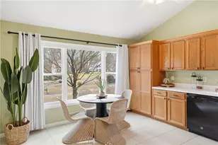 5475 Harris Creek Dr, Cumming, GA 30040 - Photo 10