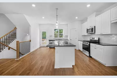 1693 Lansmere Street SW, Marietta, GA 30008 - Photo 8