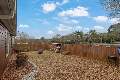 1533 Burnstone Drive, Stone Mountain, GA 30088 - Photo 24