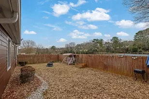 1533 Burnstone Dr, Stone Mountain, GA 30088 - Photo 24