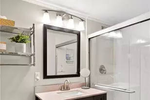 2285 Peachtree Rd NE, Atlanta, GA 30309 - Photo 16