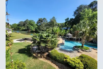 1679 Rangewood Drive SW, Lilburn, GA 30047 - Photo 2