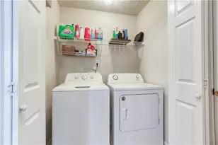 902 Yellow Pine Cir, Winder, GA 30680 - Photo 24