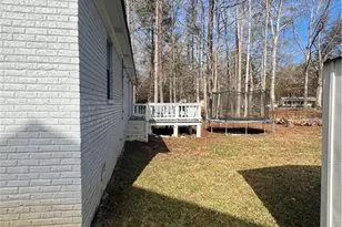 121 Westchester Dr, Barnesville, GA 30204 - Photo 4