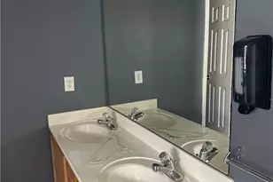 970 Melrose Parke Pl, Lawrenceville, GA 30044 - Photo 8