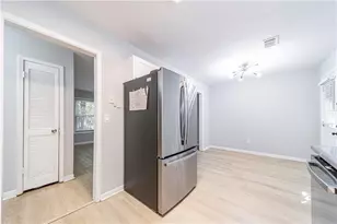 690 Bellemeade, Marietta, GA 30008 - Photo 6