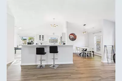 4060 Brooks Bridge Crossing, Johns Creek, GA 30022 - Photo 8