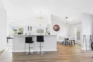 4060 Brooks Bridge Crossing, Johns Creek, GA 30022 - Photo 8