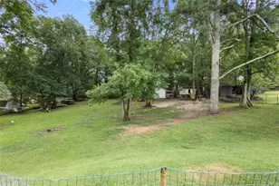 1729 Brandi Ln, Loganville, GA 30052 - Photo 24