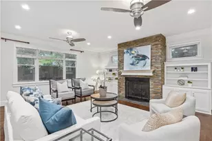 211 W Hill St, Decatur, GA 30030 - Photo 12