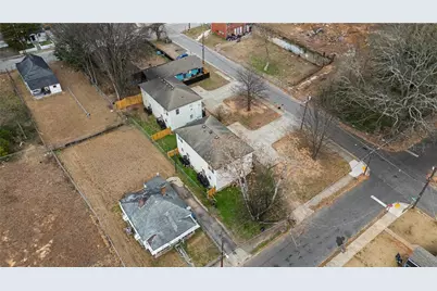 474 Sunset Avenue NW, Atlanta, GA 30318 - Photo 2