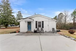 4539 Cash Dr, Flowery Branch, GA 30542 - Photo 1