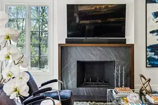 105 Kingston Manor, Atlanta, GA 30342 - Photo 32